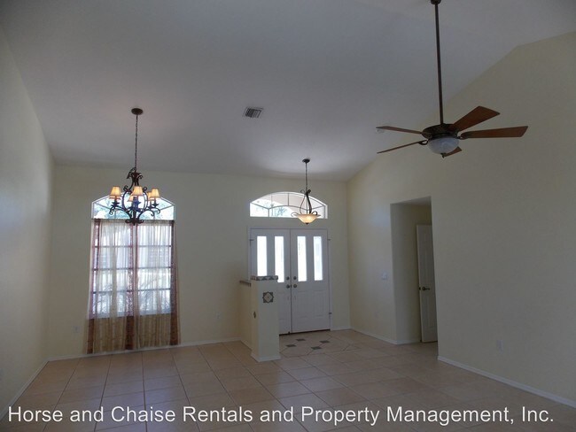 Foto del edificio - 3 br, 2 bath House - 5755 Elton Rd