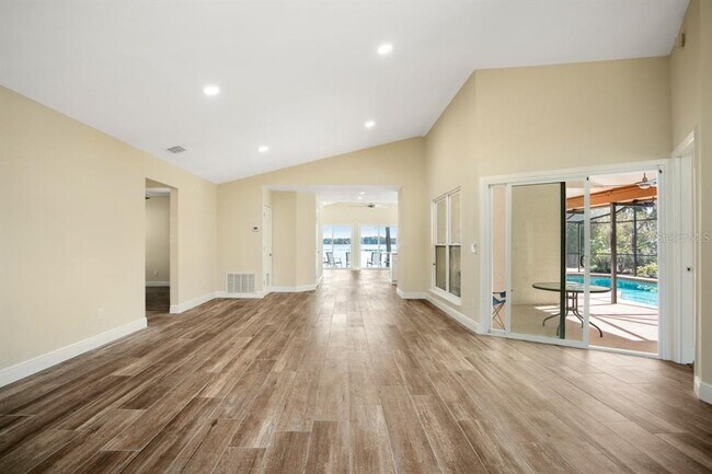 Building Photo - 3778 Kinsley Pl