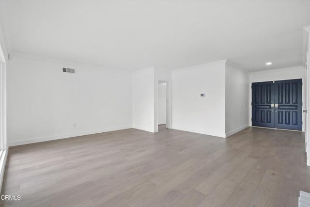 Building Photo - 9509 Crystal View Dr