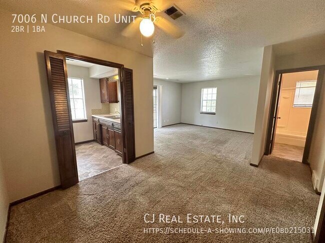 Foto del edificio - 7006 N Church Rd