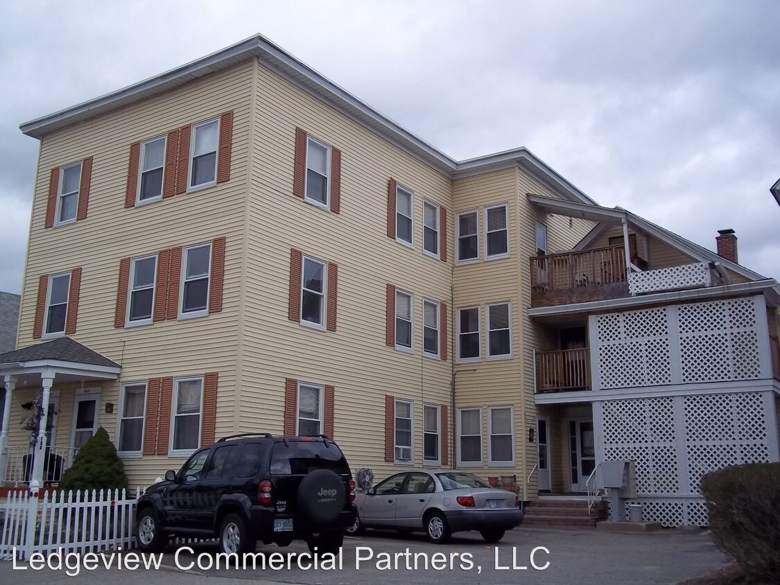 Building Photo - 172-174 Laurel St