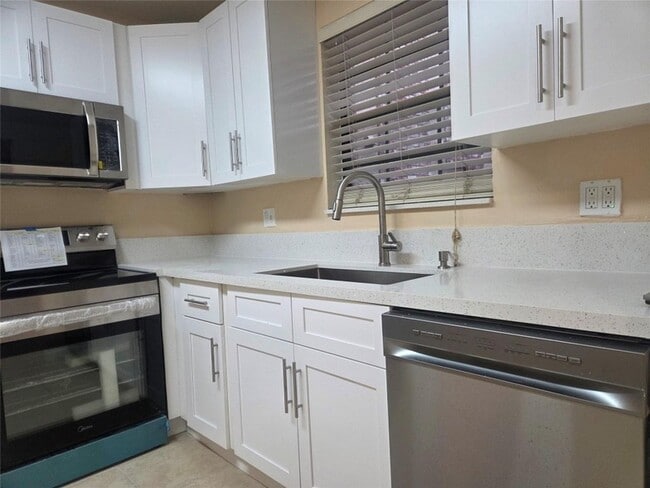 Photo - 3351 NW 85th Ave Apartment