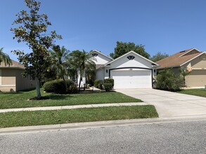 Building Photo - 2571 Ventura Cir