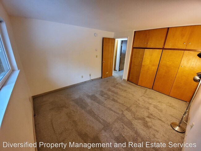 Building Photo - 5 br, 2 bath House - 2925 NW Circle Blvd