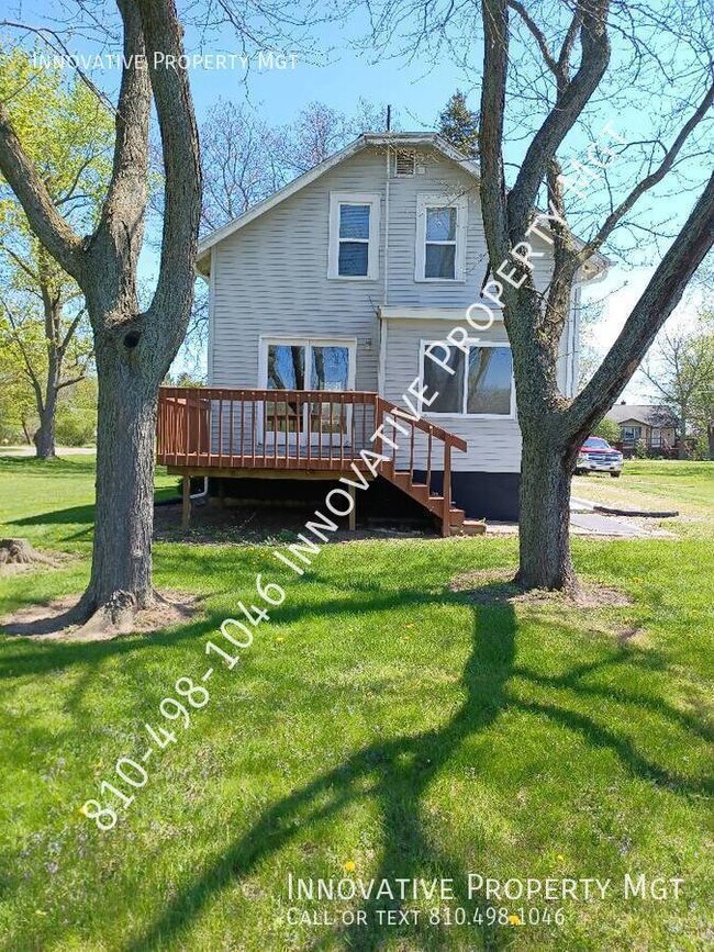 Building Photo - 3 bedroom, 1 bath home in Flint Township.