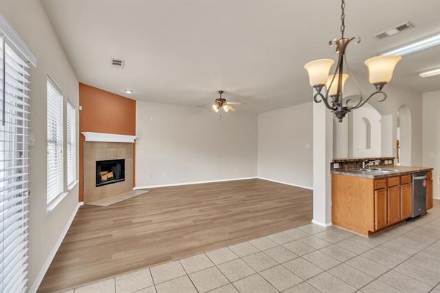 Building Photo - 3309 Hoover Dr