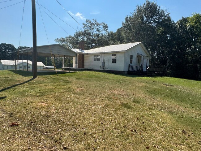 Foto del edificio - Cozy 3 Bed 1 Bath Home! Available Now! Sch...