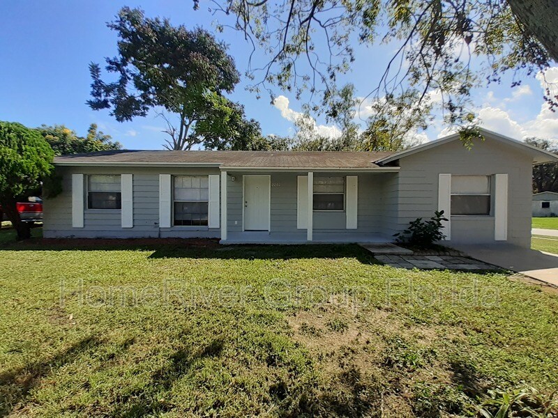 2201 Strasbourg Ct, Orlando, FL 32808 House for Rent in Orlando, FL