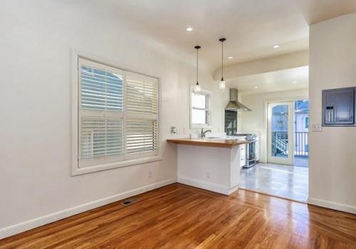 Building Photo - 1 bedroom in Oakland CA 94606
