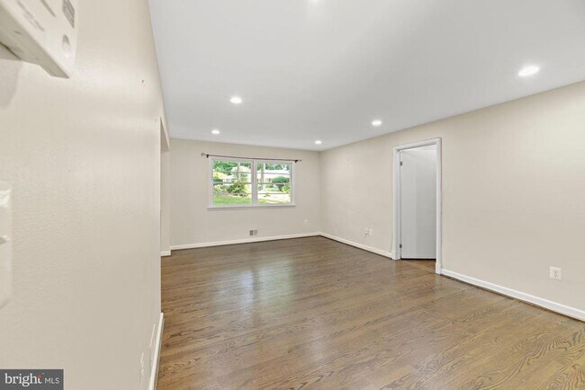 Foto del edificio - 3613 N Kensington St