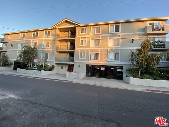 Foto del edificio - 2308 Schader Dr