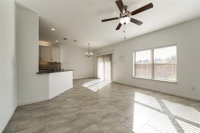 Foto del edificio - 2305 Molly Ln