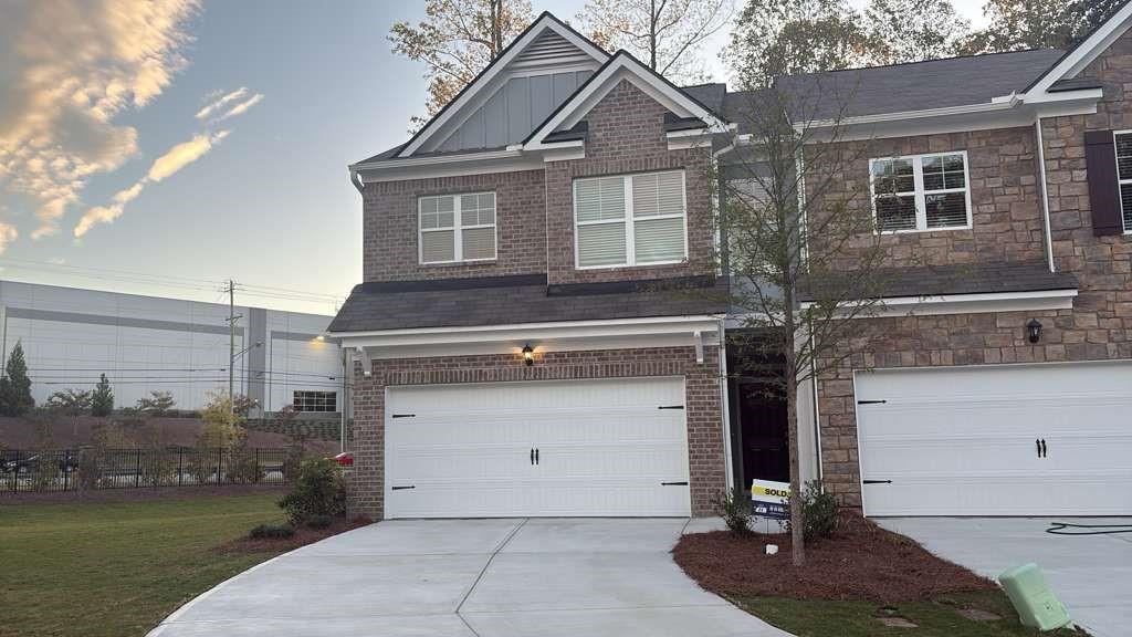 Foto principal - 2435 Poppy Ct