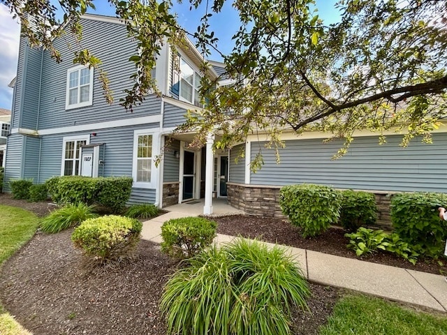 Building Photo - 2370 Overlook Ct