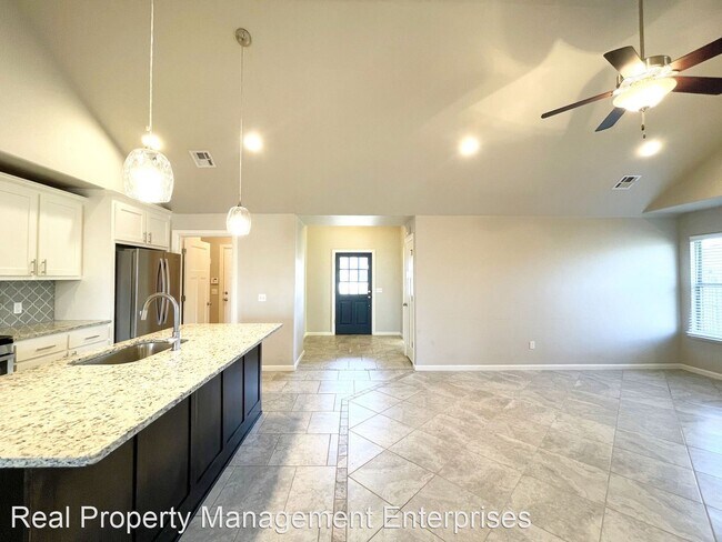 Building Photo - 3 br, 2 bath House - 18525 Summer Grove Ave