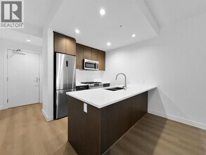 Building Photo - 9060 University Crescent