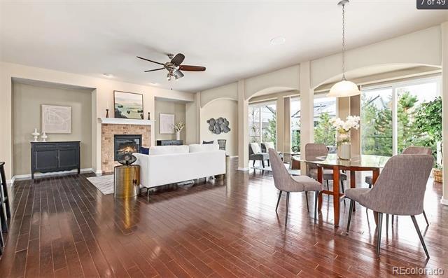 Foto del edificio - 27235 E Lakeview Pl
