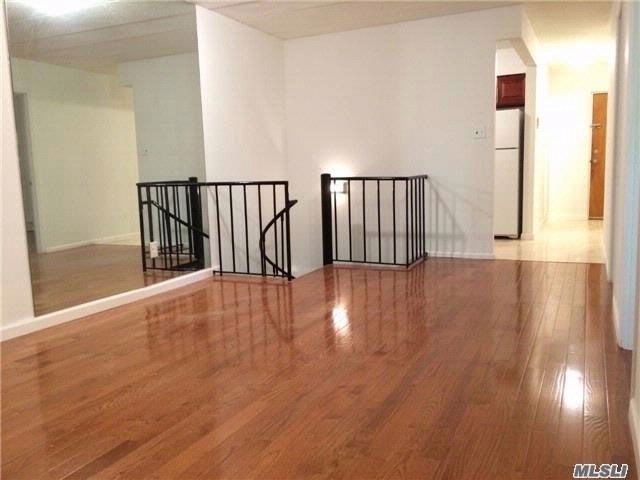 Foto principal - 6501 242nd St