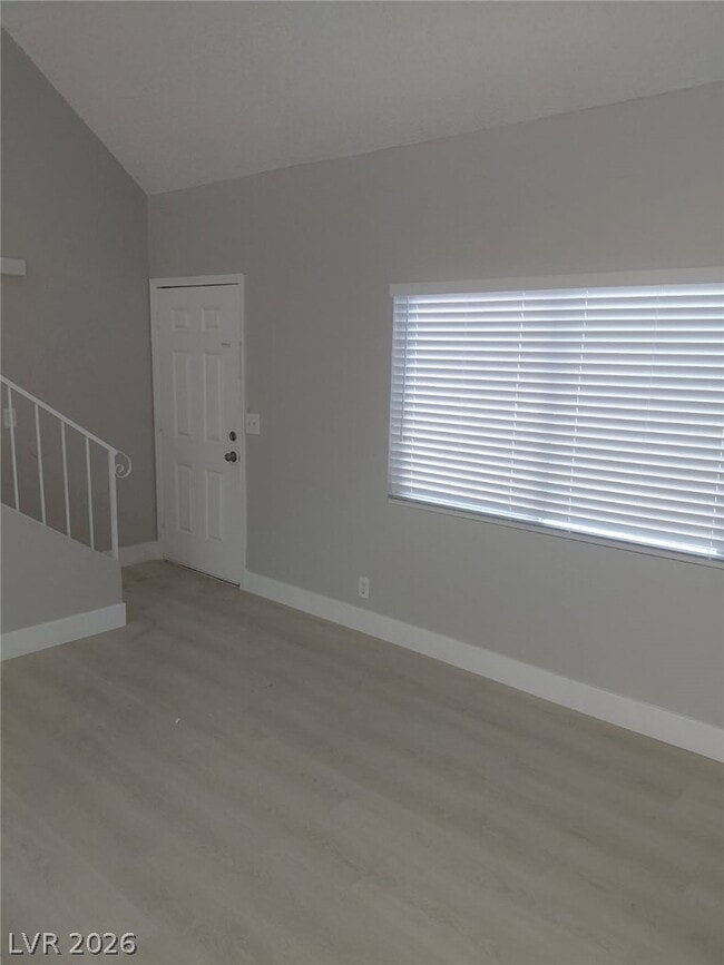 Building Photo - 5228 Garden Ln