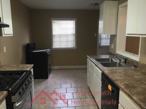 Building Photo - 4806 Violet Ave