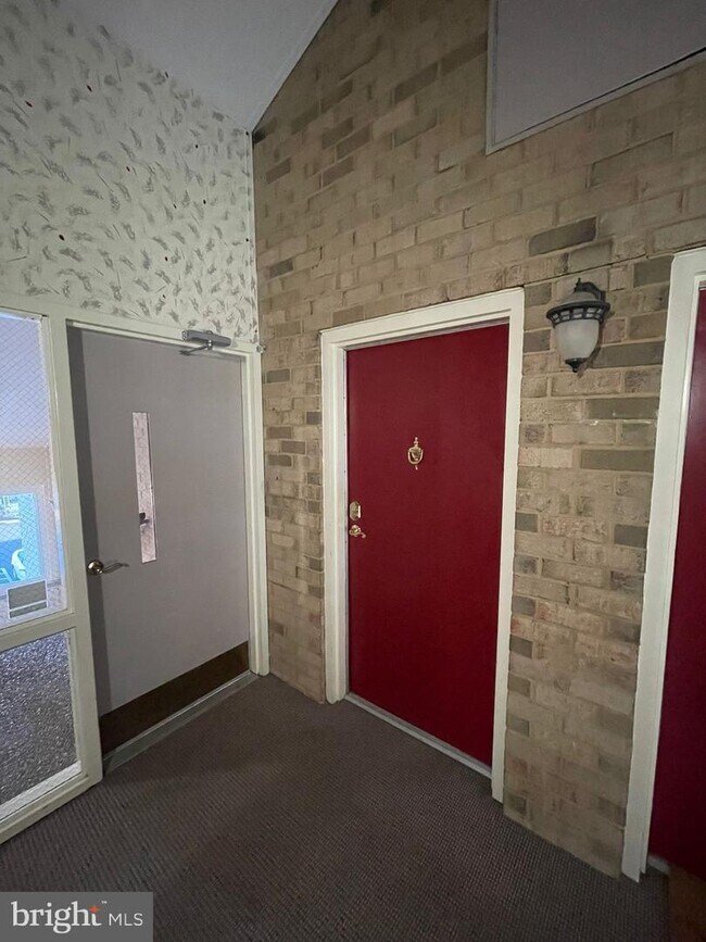 10223 Valentino Dr Unit 7322, Oakton, VA 22124 Condo for Rent in