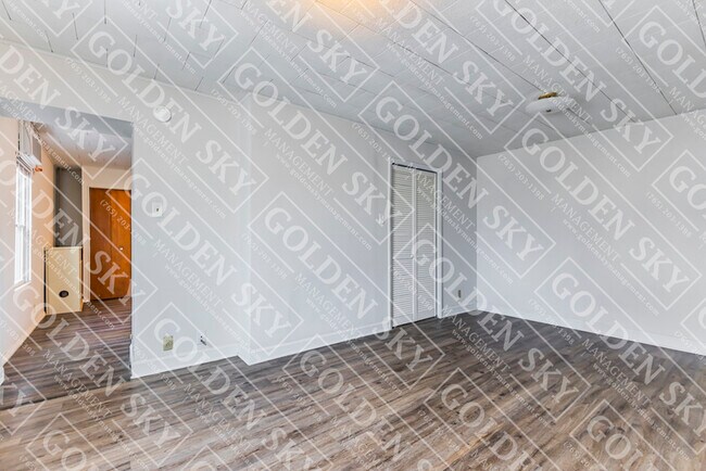 Foto del edificio - 502 W Jackson St