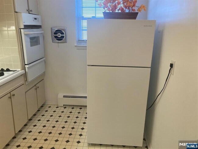 Foto del edificio - 1251 Valley Rd