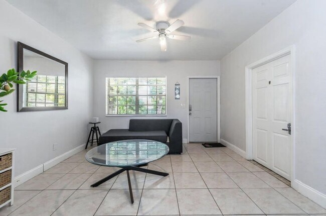 Foto del edificio - 3401 SW 48th Ave
