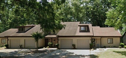 Building Photo - 1902 Stephens St