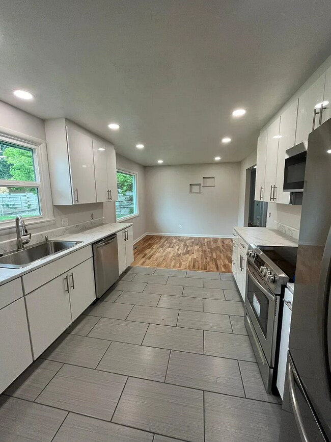 Foto del edificio - 1137 Tedford St SE