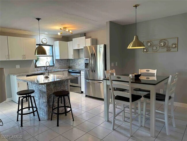 Foto del edificio - 13527 Siesta Pines Ct