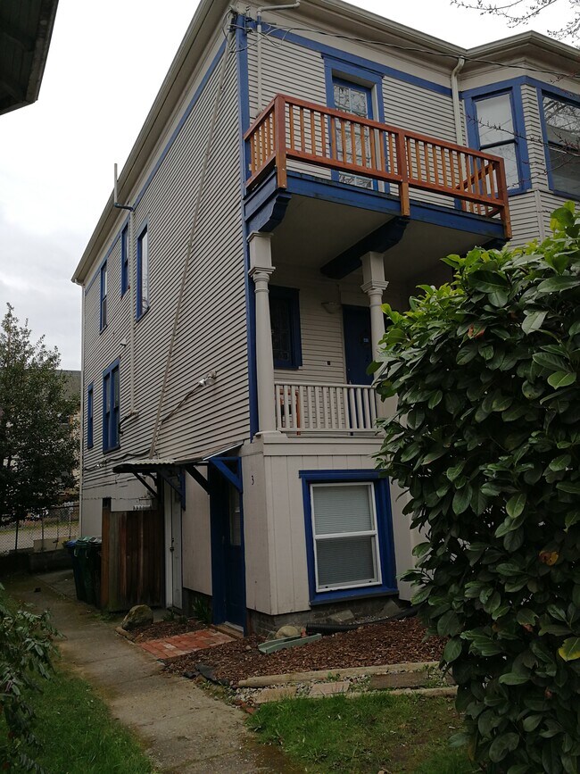 Foto del edificio - 1003 E Jefferson St