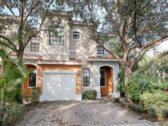 Building Photo - 102 Astor Cir