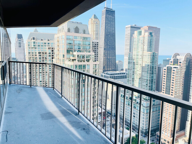 Foto del edificio - 10 E Ontario St