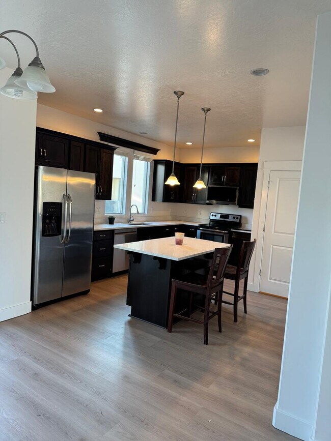 Foto del edificio - 4789 Daybreak Rim Way