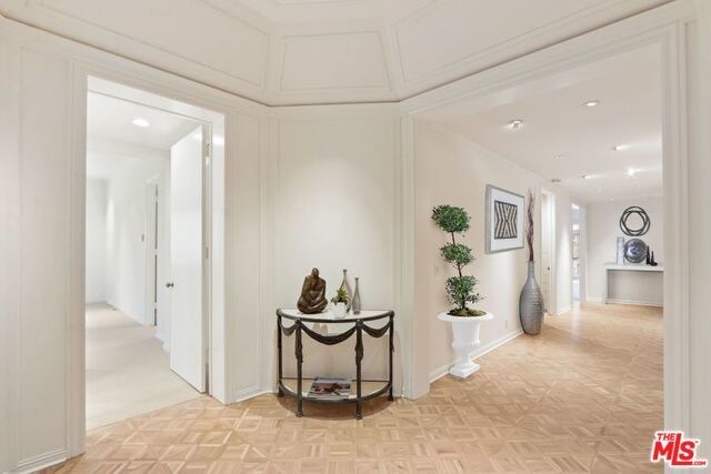 Building Photo - 10106 Empyrean Way Way