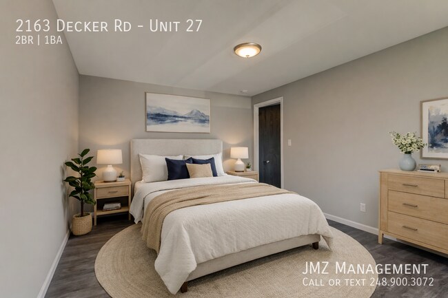 Foto del edificio - 2163 Decker Rd