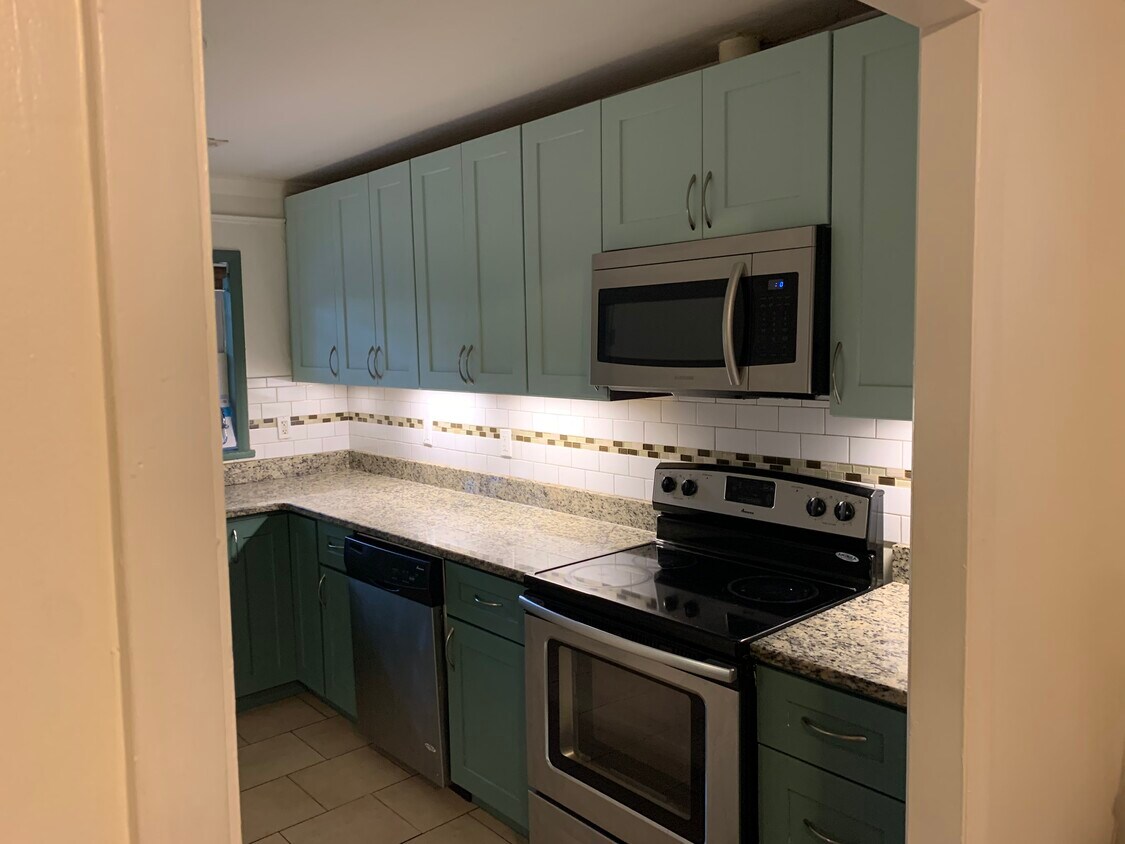 Foto principal - 88 Vanira Ave SE