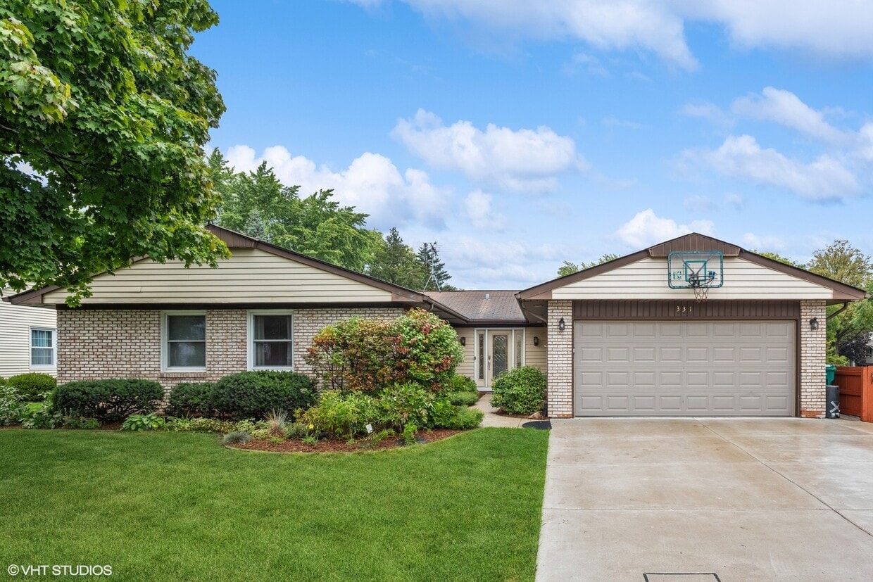 331 Terrace Pl, Buffalo Grove, IL 60089 House Rental in Buffalo Grove