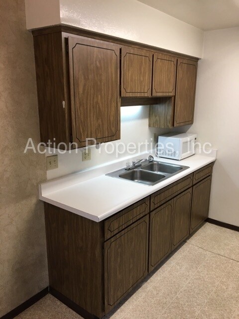 Foto del edificio - 1415 N Virginia St