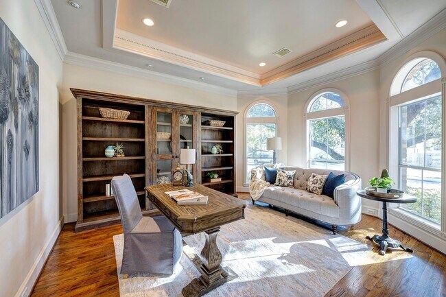 Foto del edificio - 3110 Glen Haven Blvd