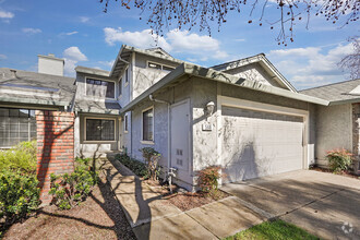 Building Photo - 566 La Corso Dr