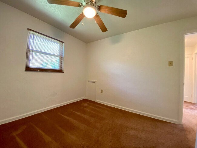 Foto del edificio - Charming Ranch Home in Peters Township – Huge Yard, Quiet Setting & Great Location!