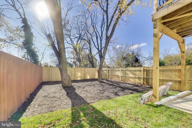 Foto del edificio - 5333 Hayes St NE