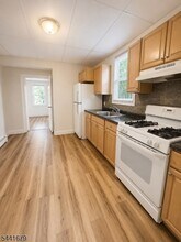 Building Photo - 128 Columbus Pl