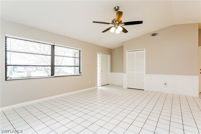 Foto del edificio - 3802 SW 7th Ave