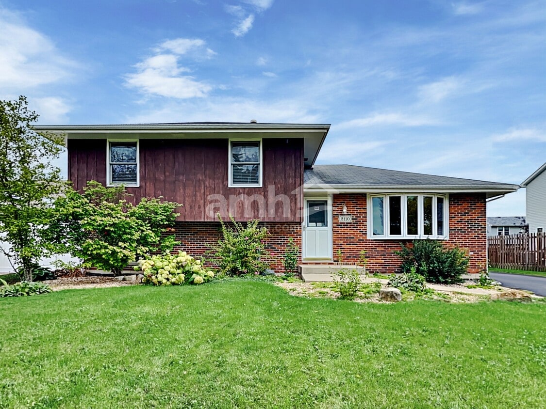 Primary Photo - 2110 Three Forks Dr