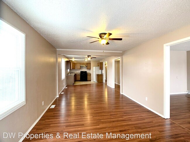 Building Photo - 3 br, 2 bath House - 717  South 13th