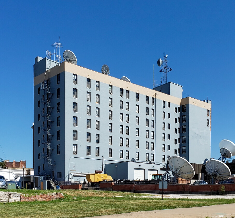 View from the northwest - New Tremont Apartments