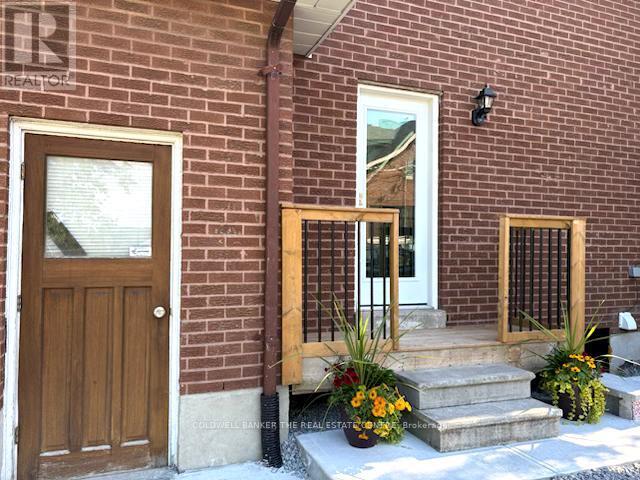 Photo principale - 562 Winette Rd